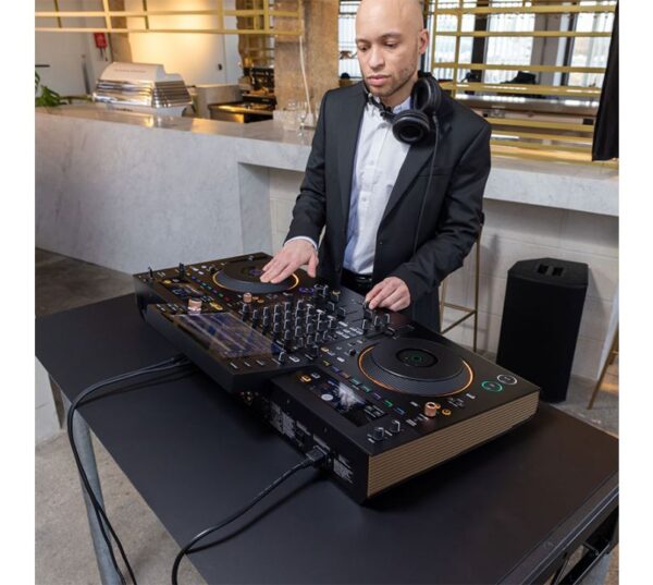 Pioneer DJ OPUS-QUAD Professional All-in-one DJ System